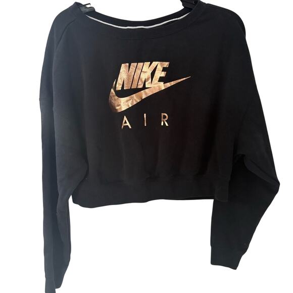 Nike Tops - Nike Women's Black and Gold Cropped crew size small